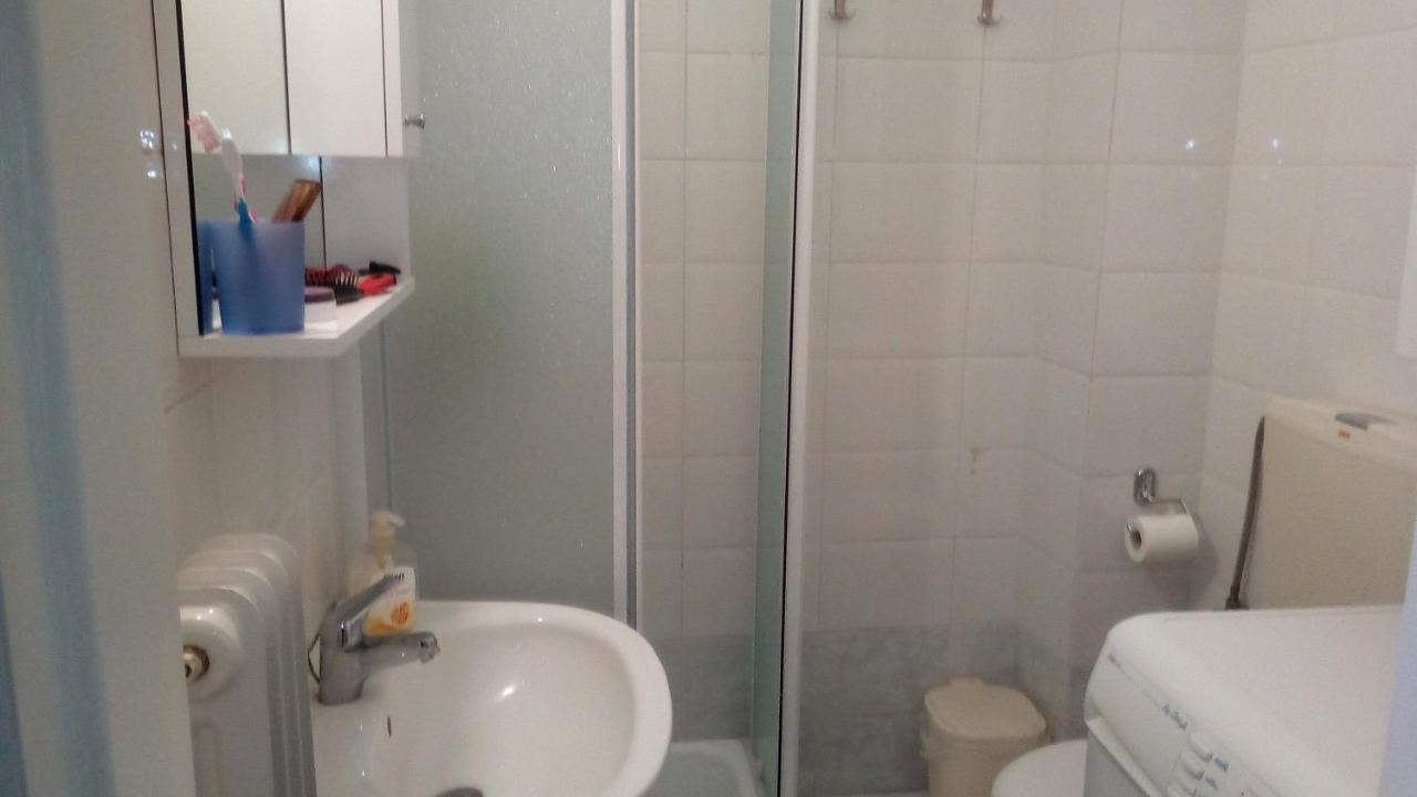 Suite Home Aten Exteriör bild